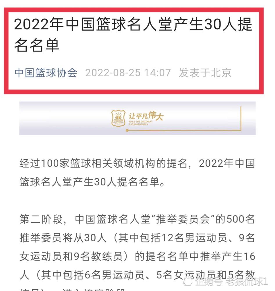 做旧却依然笔挺的长衫，完美地衬托出了郭富城的儒雅气质